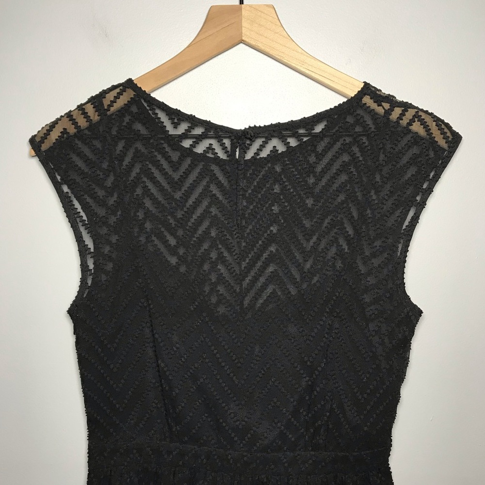 J Crew Sleeveless Chiffon Dress in Zigzag Black - Picture 5 of 9